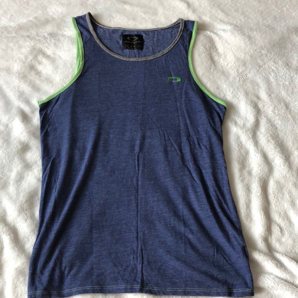 Oakley Tank
